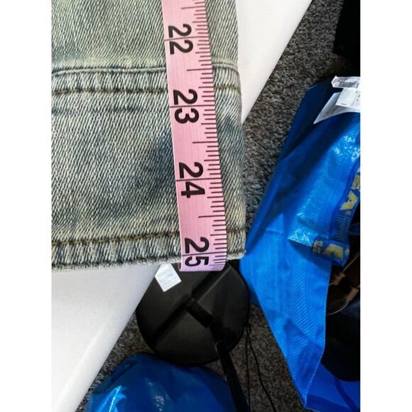 Steve & Barry’s NWT Blue Jean Jacket. Light Wash. Size Junior Medium - Picture 10 of 11